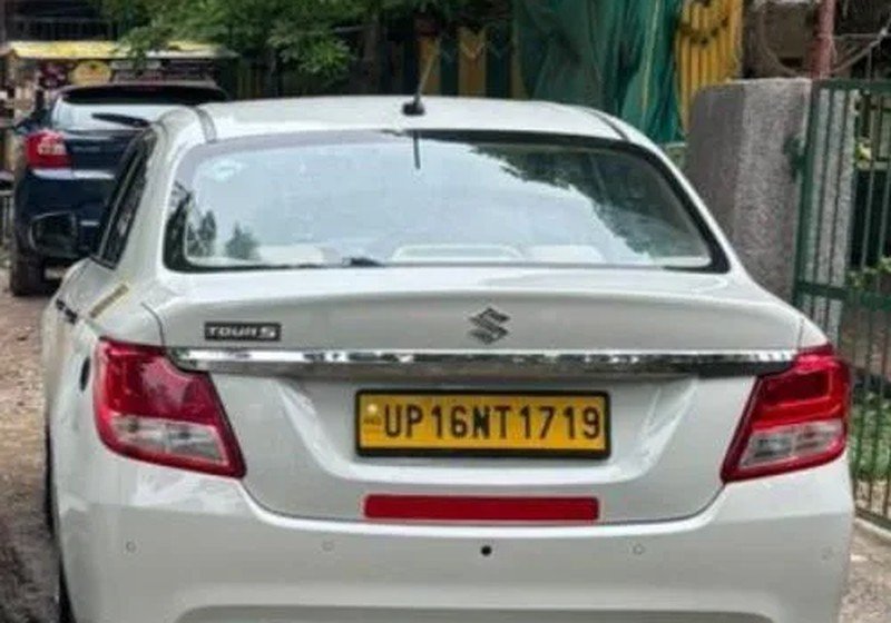 Noida To Agra Taxi Service swift dzire sedan taxi noida