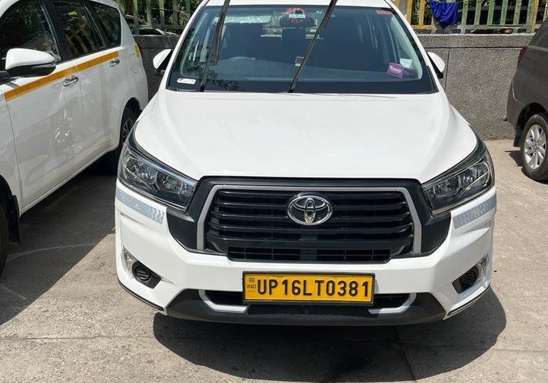 Noida To Agra Taxi Service toyota innova crysta taxi noida